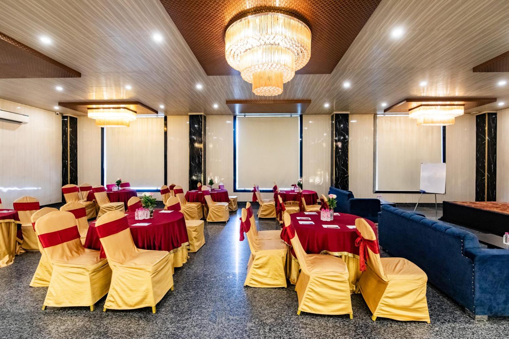 Foxoso Fiori Hotel 斋浦尔 外观 照片